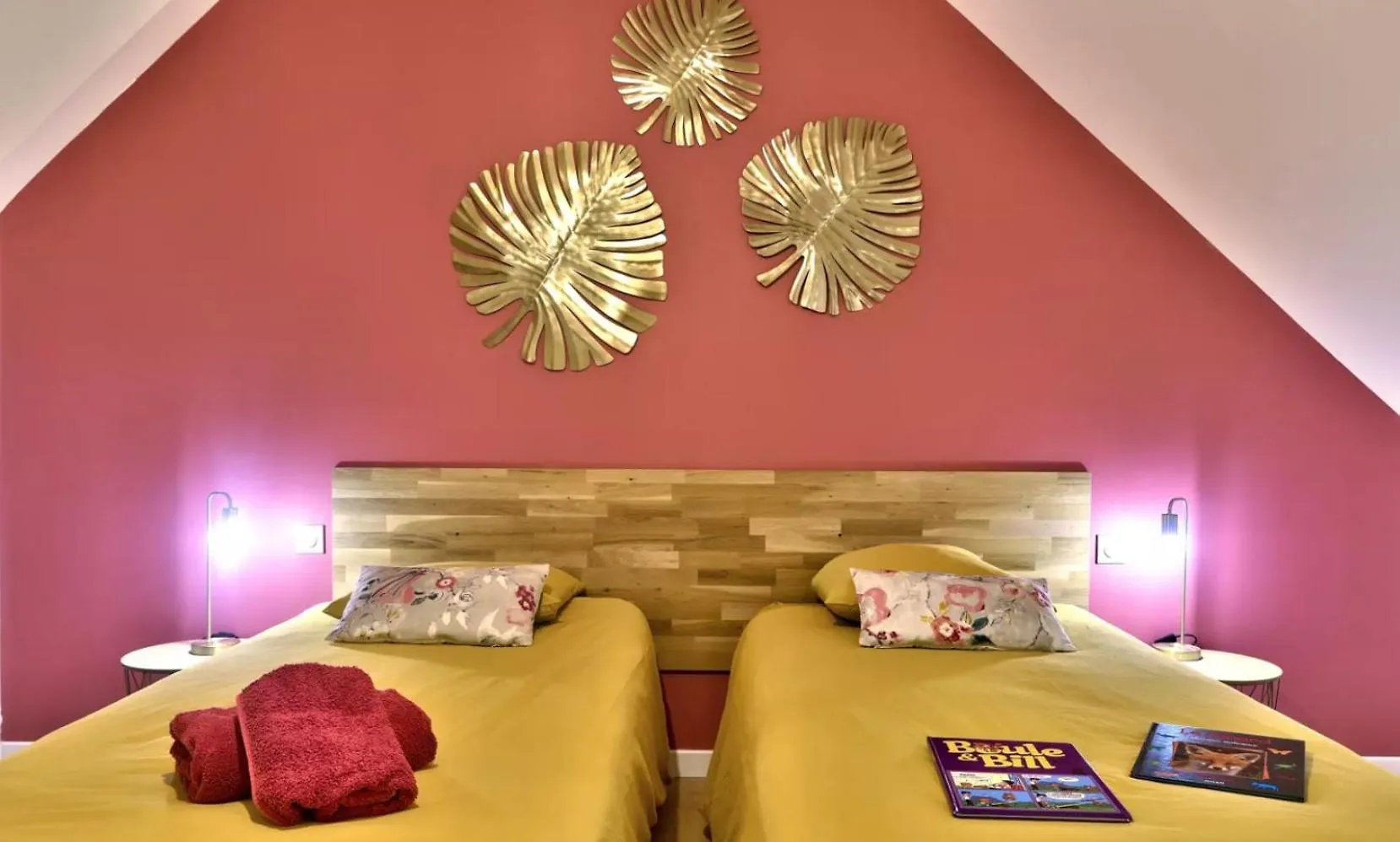 Holiday home Les Gites De Kerouzaillet Quemeneven